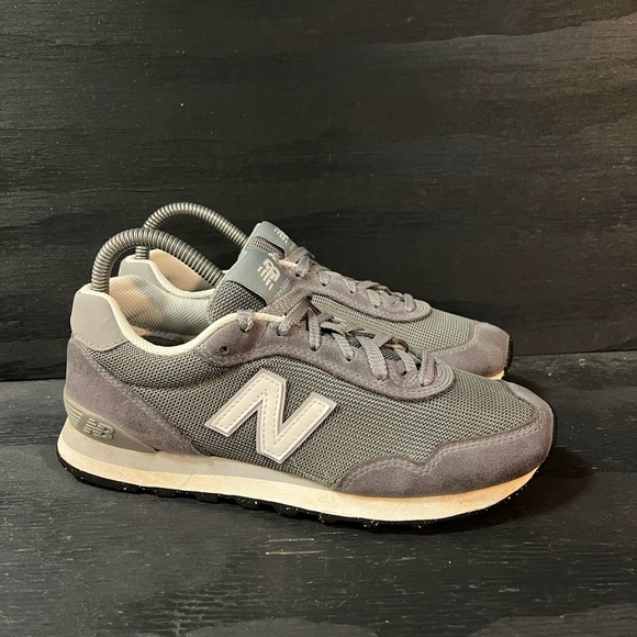 New Balance 515 V3 Women's Size 7 Gray Suede Mesh Athletic Running Sneaker - Picture 1 of 8